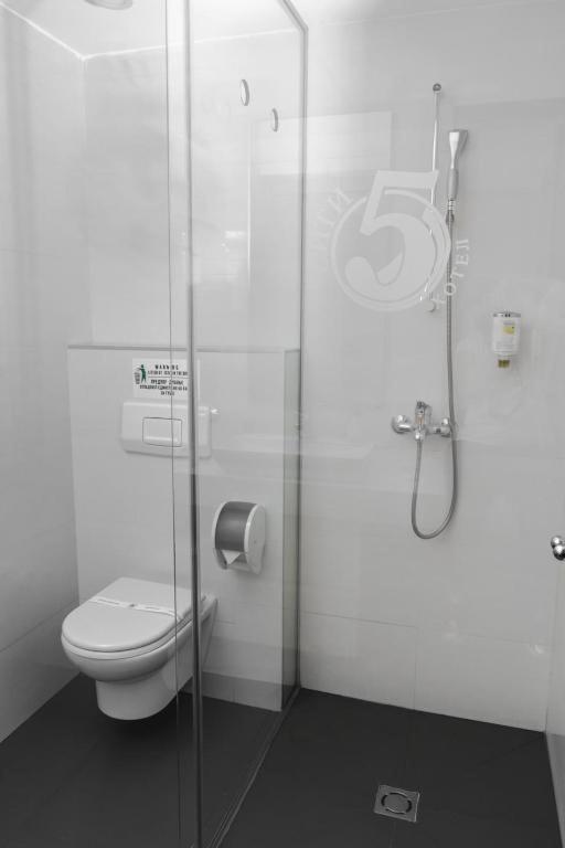City5 Rooms & Suites By Lsa سكوبجي المظهر الخارجي الصورة